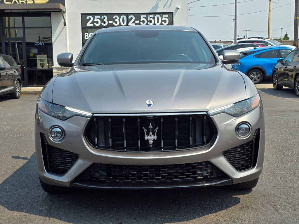 Used 2022 Maserati Levante Modena AWD/4WD image 3