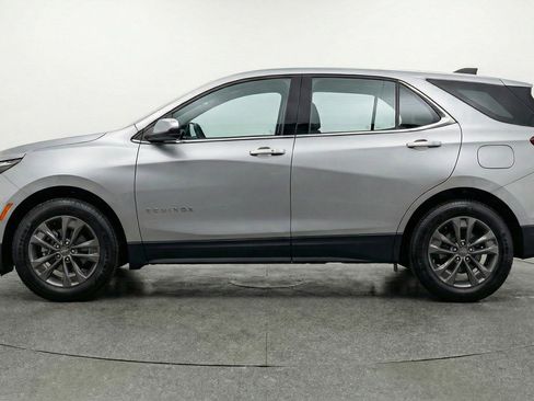 Used 2025 Chevrolet Equinox LT FWD image 5