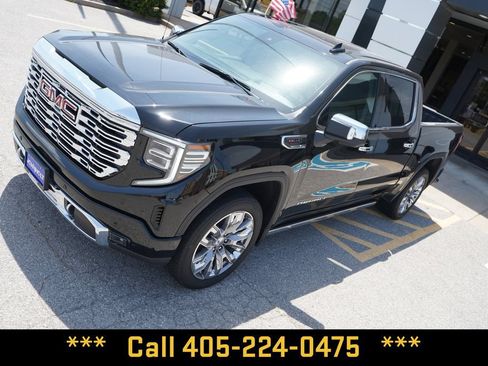 Used 2025 GMC Sierra 1500 Denali w/ Denali Reserve Package AWD/4WD image 14