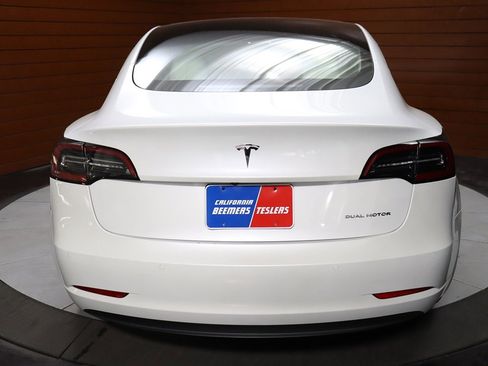 Used 2023 Tesla Model 3 Standard Range image 58
