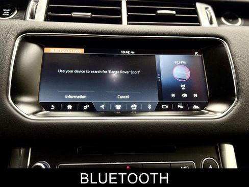 Used 2017 Land Rover Range Rover Sport SE AWD/4WD image 26