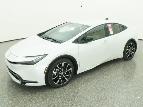 New 2026 Toyota Prius Plug-In Hybrid FWD image 1