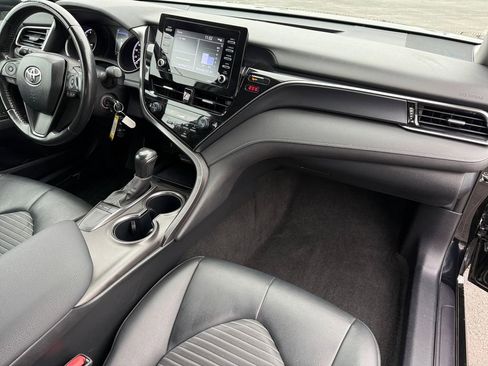 Certified 2024 Toyota Camry SE image 17
