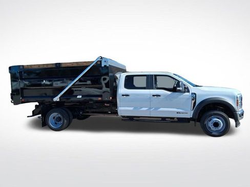 New 2025 Ford F550 2WD Crew Cab image 10