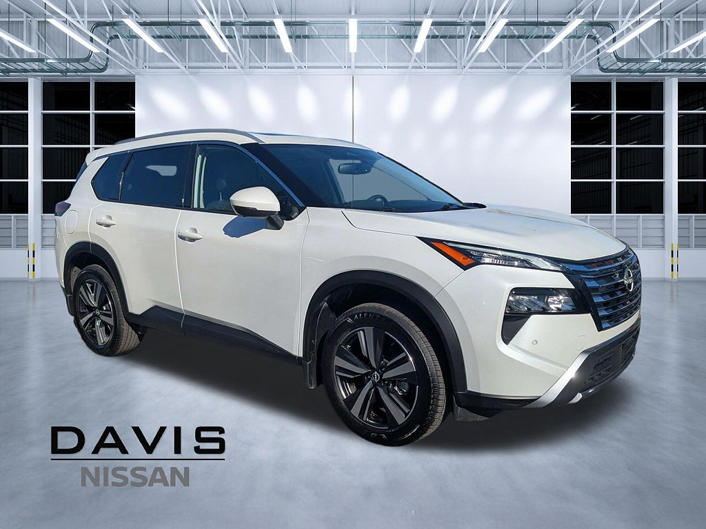 Certified 2025 Nissan Rogue SL w/ SL Premium Package FWD image 1