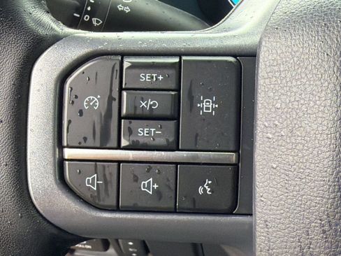 Used 2023 Ford F150 Lariat w/ Trailer Tow Package AWD/4WD image 17