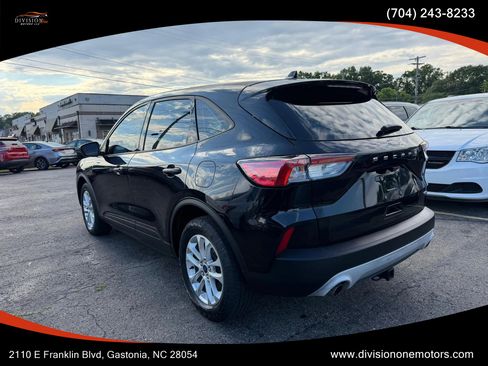 Used 2020 Ford Escape S FWD image 8