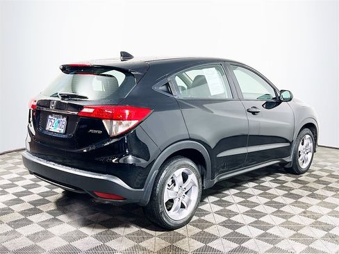 Used 2020 Honda HR-V LX image 8