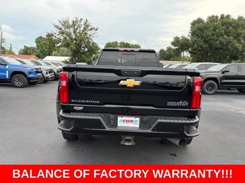 Used 2025 Chevrolet Silverado 3500 High Country w/ Technology Package AWD/4WD image 5
