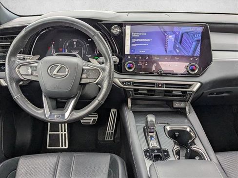 Used 2024 Lexus RX 500h F Sport w/ Convenience Package image 17