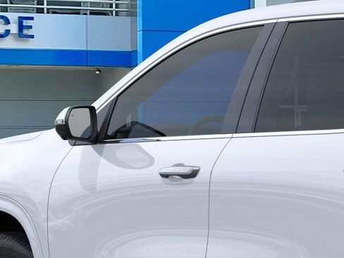 New 2026 GMC Acadia Denali image 12