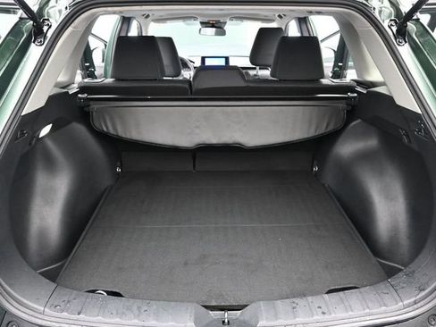 Certified 2023 Toyota Corolla Cross LE image 21