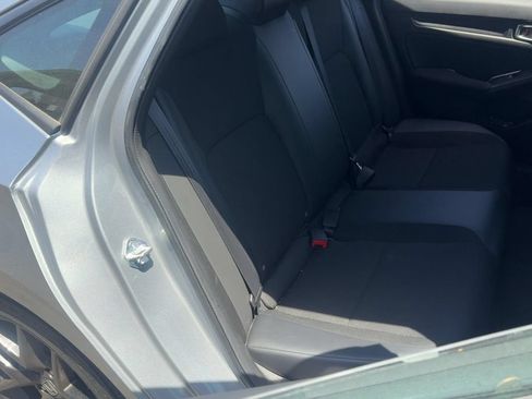 Used 2023 Honda Civic Sport image 13
