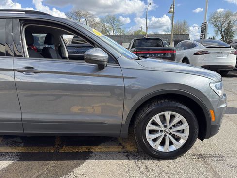 Used 2019 Volkswagen Tiguan S FWD image 9