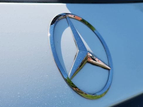 Used 2023 Mercedes-Benz GLC 300 4MATIC image 32