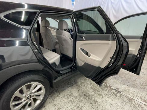 Used 2018 Hyundai Tucson SE AWD/4WD image 21