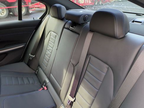Certified 2026 BMW 330i Sedan RWD image 29