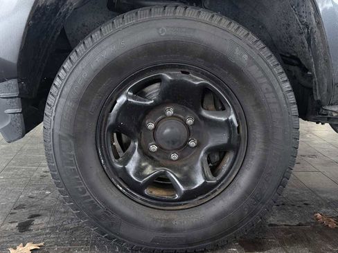 Used 2023 Toyota Tacoma SR image 37