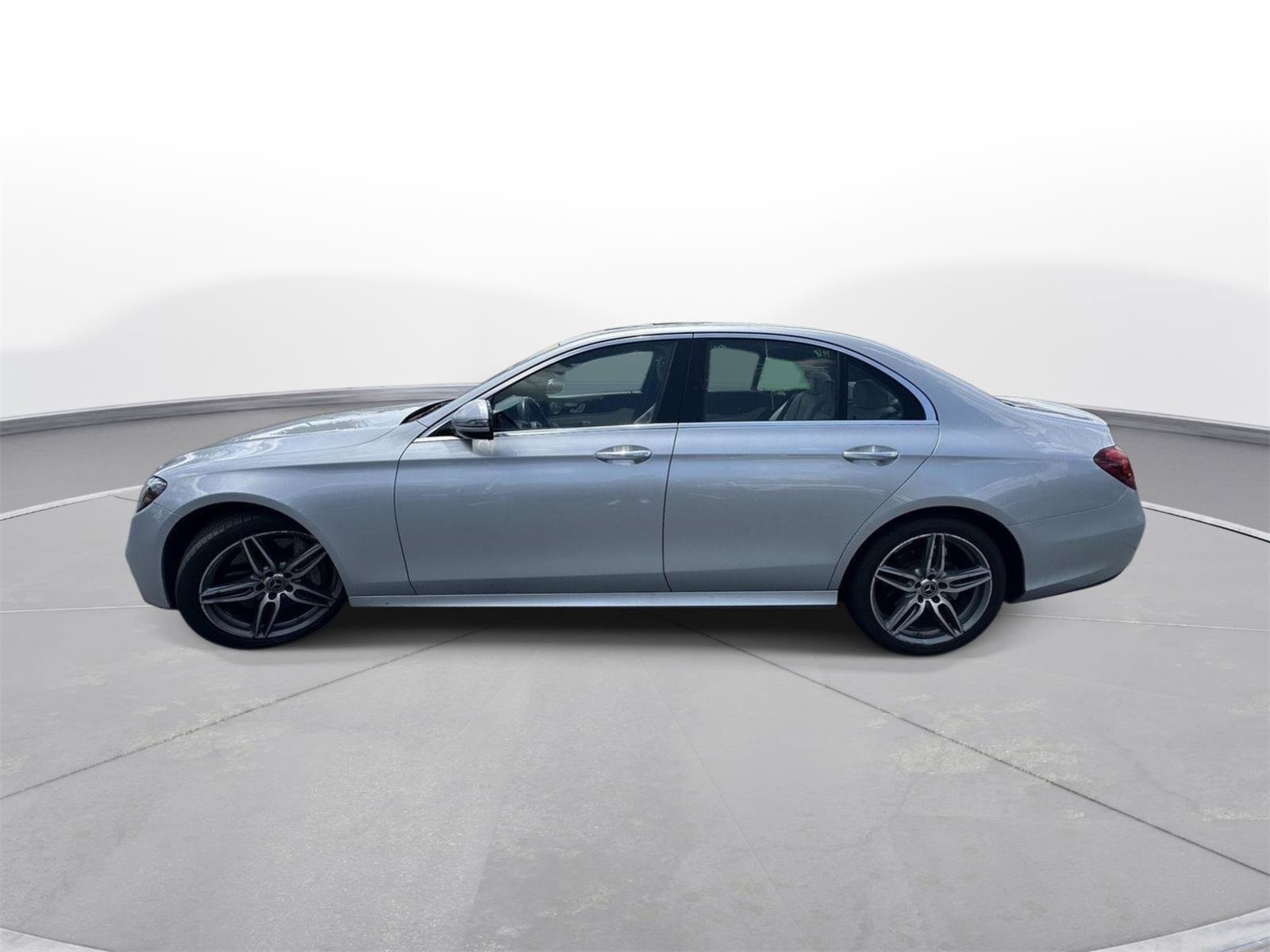 Used 2019 Mercedes-Benz E 300 image 59