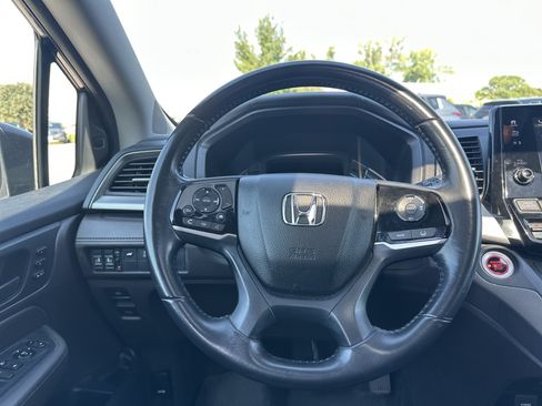 Used 2018 Honda Odyssey EX-L image 21