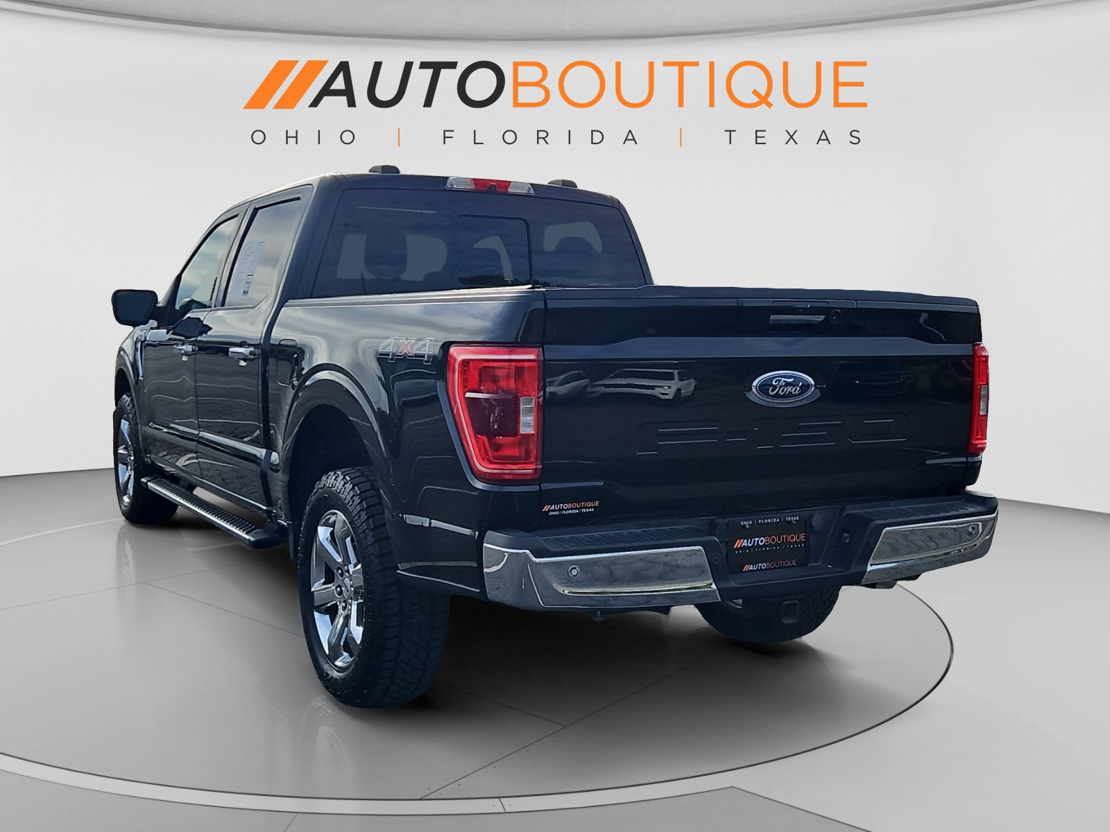 Used 2021 Ford F150 XLT w/ Equipment Group 302A High AWD/4WD image 3