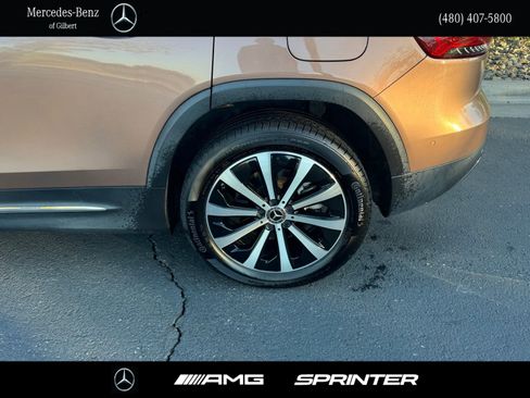 Used 2023 Mercedes-Benz GLB 250 image 7