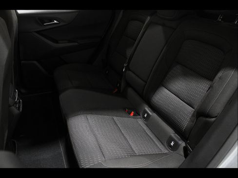 Certified 2025 Chevrolet Equinox LT FWD image 19