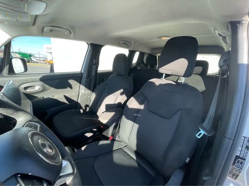 Used 2021 Jeep Renegade Sport image 22
