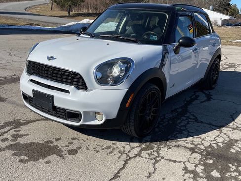 Used 2014 MINI Cooper Countryman S image 1