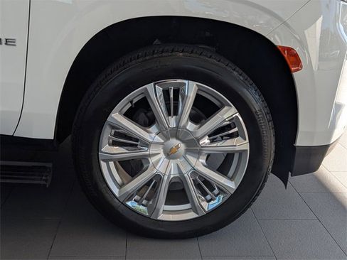 Used 2024 Chevrolet Tahoe High Country image 19
