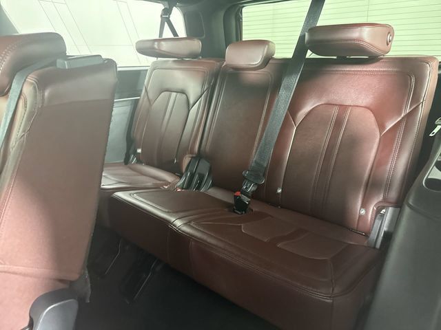 Used 2024 Ford Expedition Max Limited AWD/4WD image 23