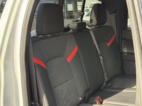 Used 2023 Chevrolet Colorado Z71 image 31