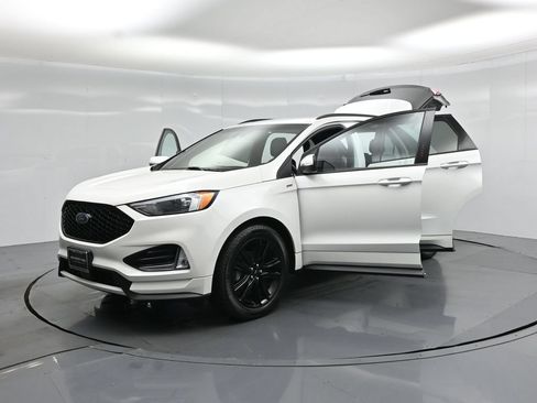 Certified 2020 Ford Edge ST-Line FWD image 30