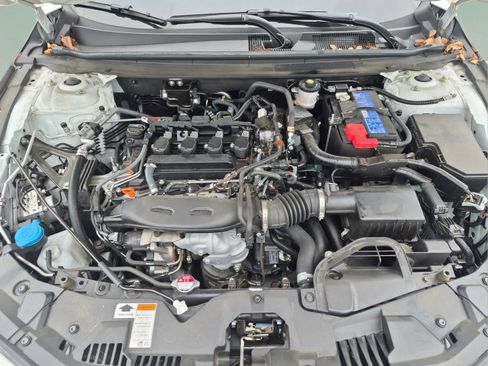 Certified 2025 Honda Accord LX image 21