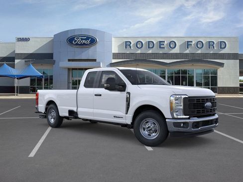 New 2025 Ford F350 XL w/ XL Chrome Package image 7