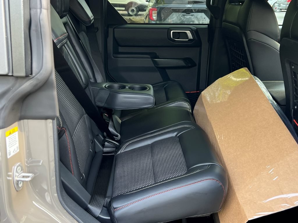 New 2026 Ford Bronco Raptor w/ Interior Carbon Fiber Pack AWD/4WD image 10