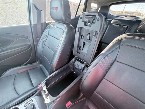 Used 2024 GMC Terrain AT4 image 20