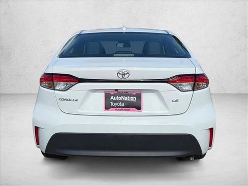 Used 2024 Toyota Corolla LE FWD image 7