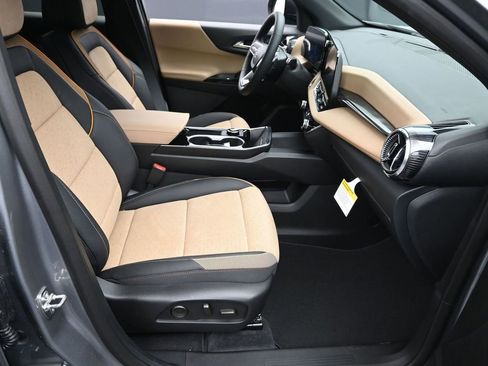 New 2026 Chevrolet Equinox ACTIV w/ Convenience Package III image 7