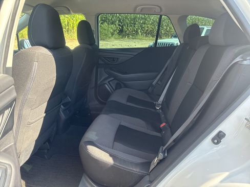 Used 2020 Subaru Outback AWD/4WD image 18