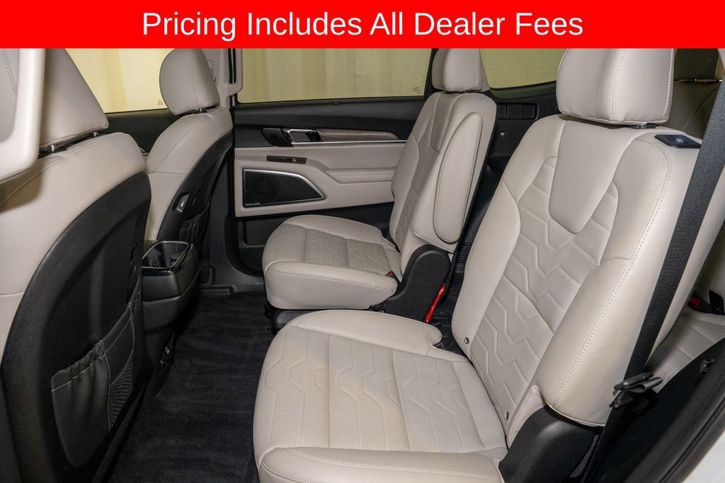 Used 2021 Kia Telluride SX w/ SX Prestige Package AWD/4WD image 8