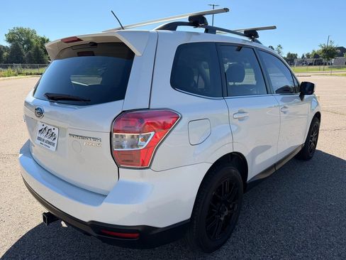 Used 2015 Subaru Forester 2.5i Limited AWD/4WD image 5