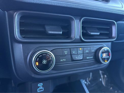 Used 2022 Ford Maverick XL image 25