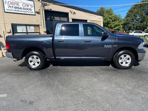 Used 2018 RAM 1500 Tradesman w/ Chrome Appearance Group image 2