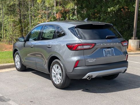 New 2026 Ford Escape Active image 5