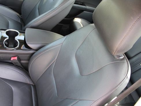 Used 2014 Ford Fusion Titanium image 19