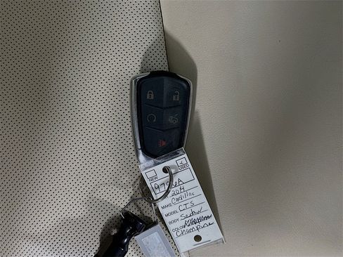 Used 2014 Cadillac CTS Luxury image 34