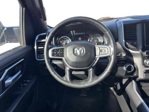 Used 2022 RAM 1500 Big Horn w/ Night Edition image 13