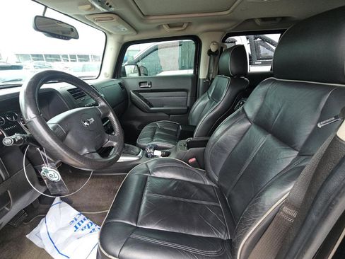 Used 2010 HUMMER H3 Luxury AWD/4WD image 8