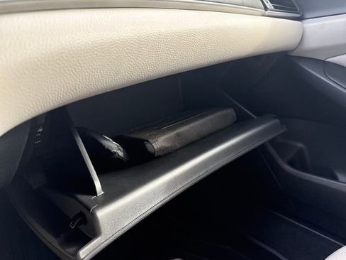 Certified 2022 Honda Accord Touring image 40